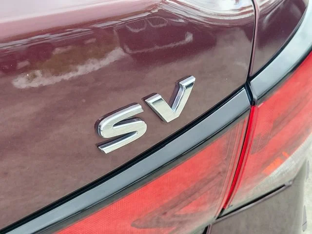 Used 2024 Red Nissan SV image 9