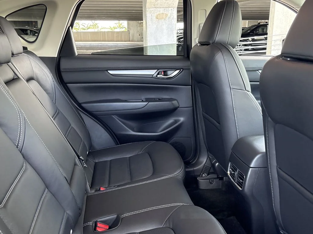 2025 Mazda CX-5 S Preferred package - Photo 10