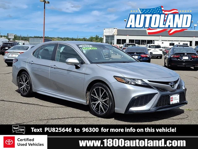 2023 Toyota Camry SE
