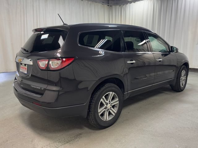 Used 2015 TUNGSTEN METALLIC Chevrolet LT image 4