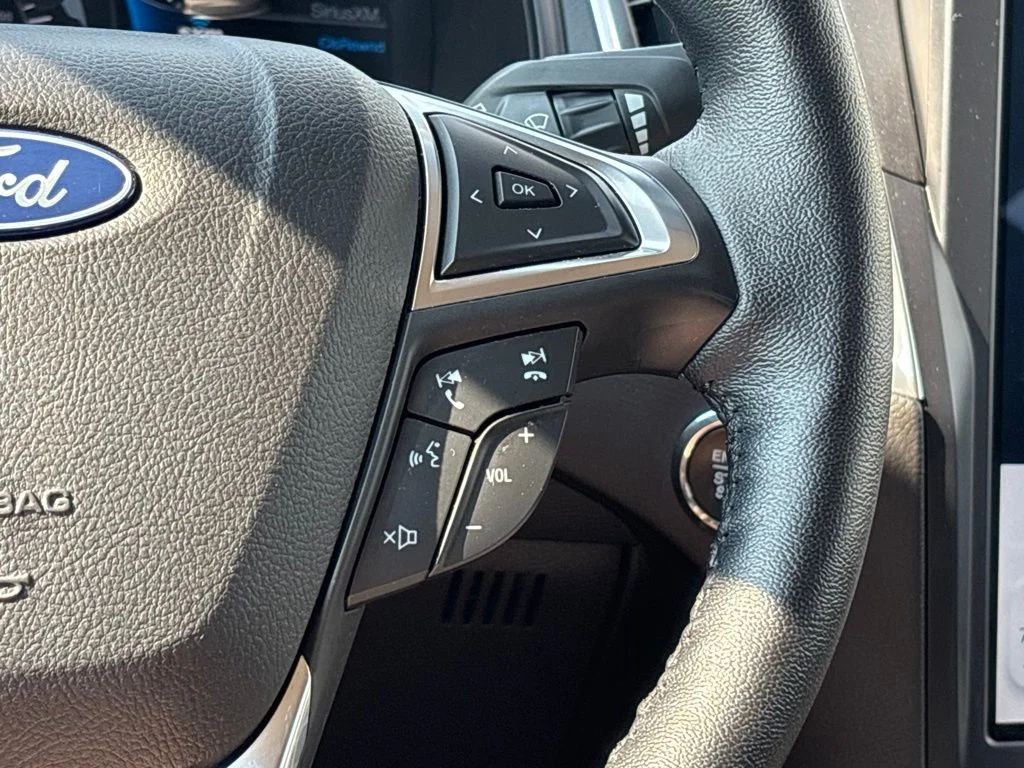 Used 2023 White Ford Titanium image 26