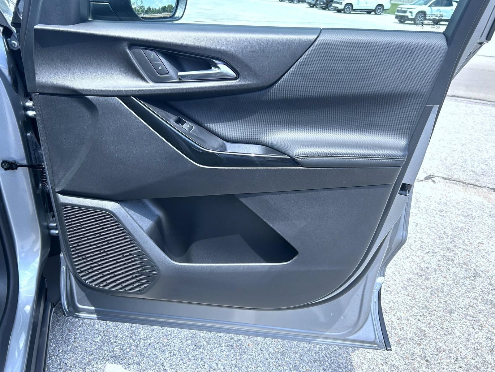 2027 Chevrolet Equinox LT - Photo 15