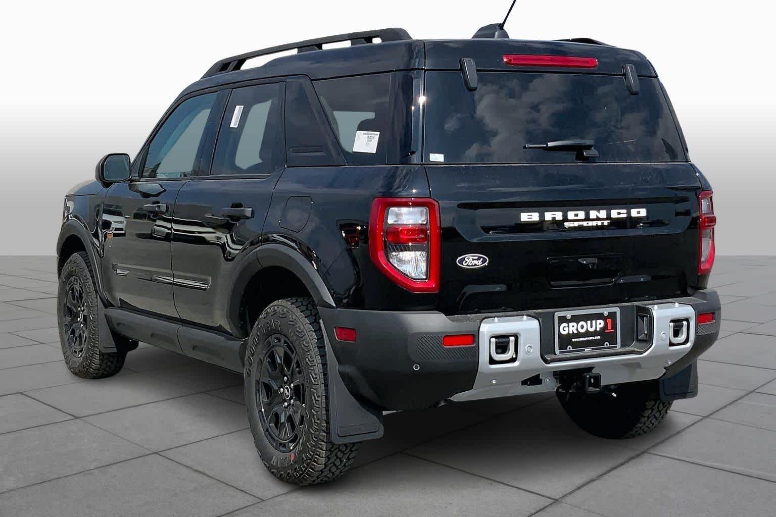 New 2026 Shadow Black Ford Badlands® image 11