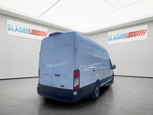 Used 2024 White Ford Base image 3