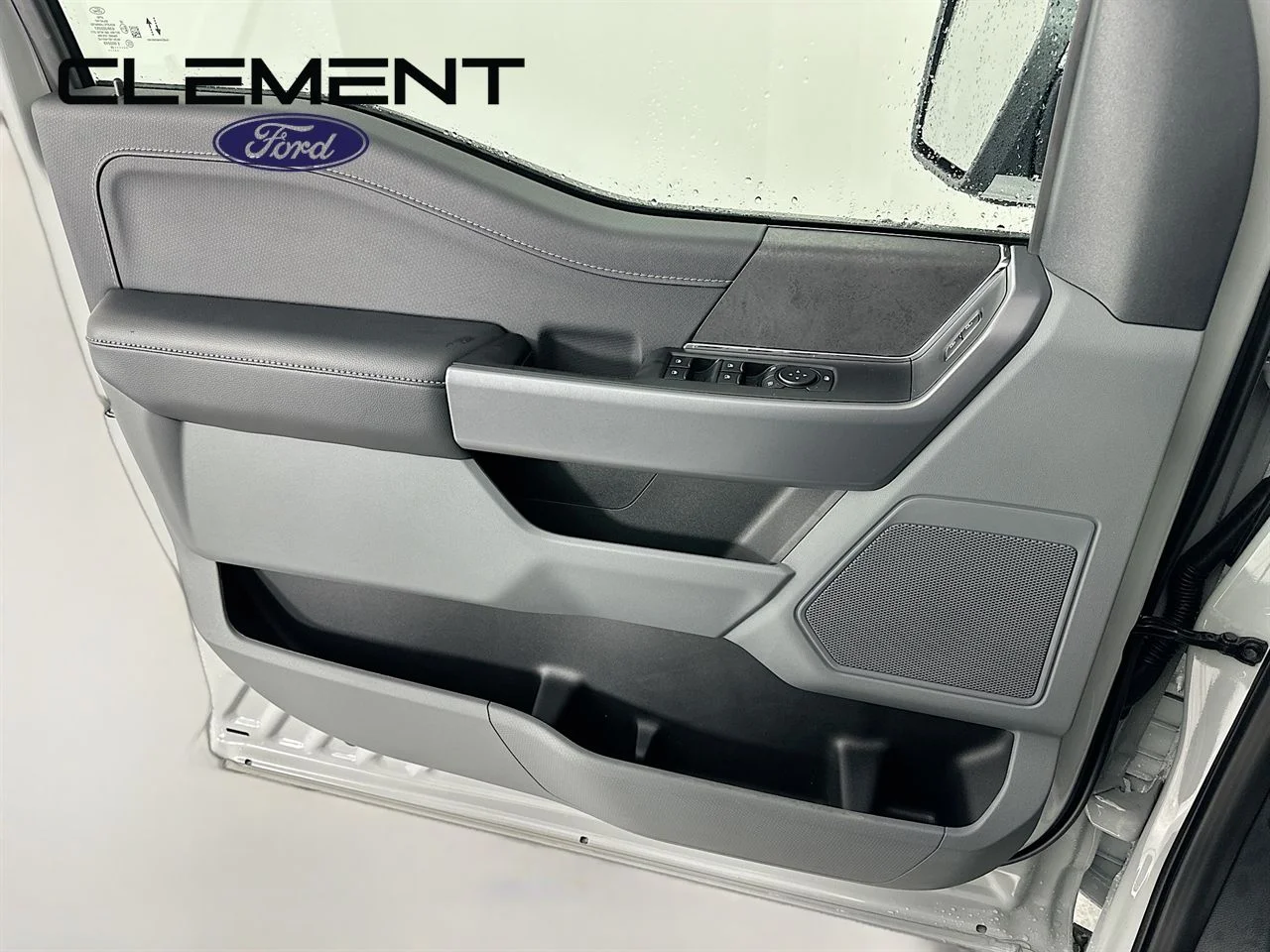 New 2026 Avalanche Ford XLT image 24