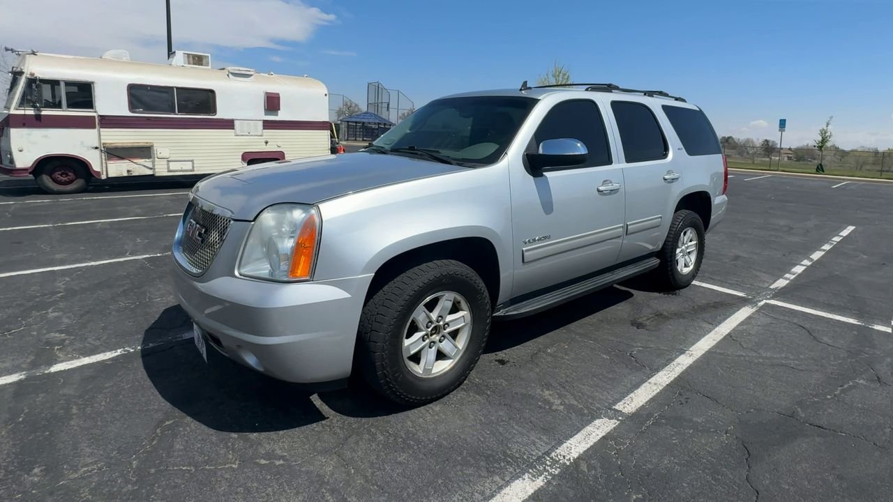 2012 Gmc Yukon SLT photo 3