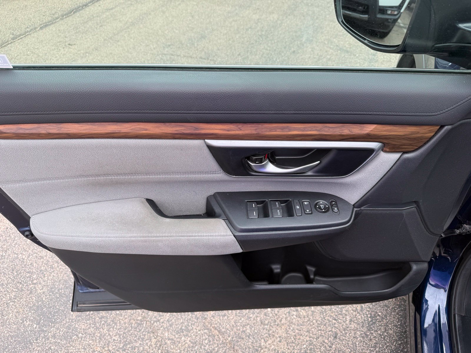 Used 2018 Obsidian Blue Pearl Honda EX image 11
