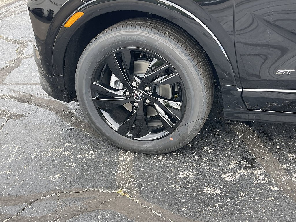 2026 Buick Encore GX Sport Touring - Photo 10