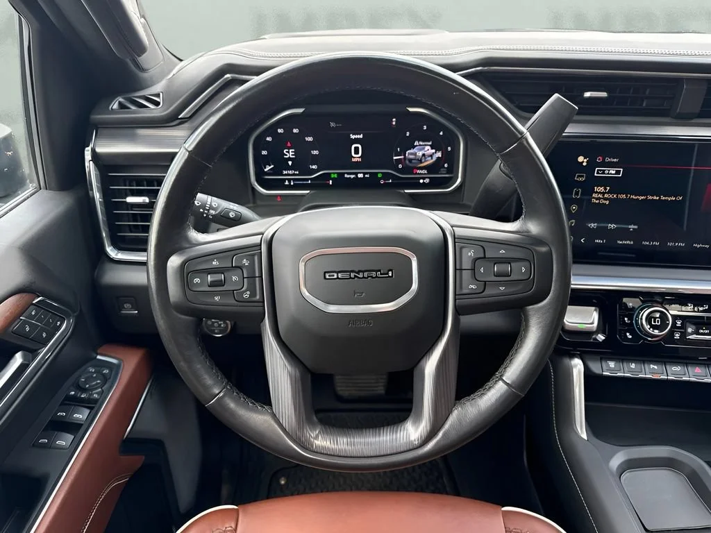Used 2024 Onyx Black GMC Denali Ultimate image 17