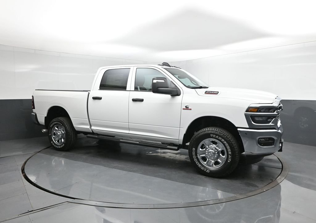 New 2026 Bright White Clearcoat RAM Tradesman image 17