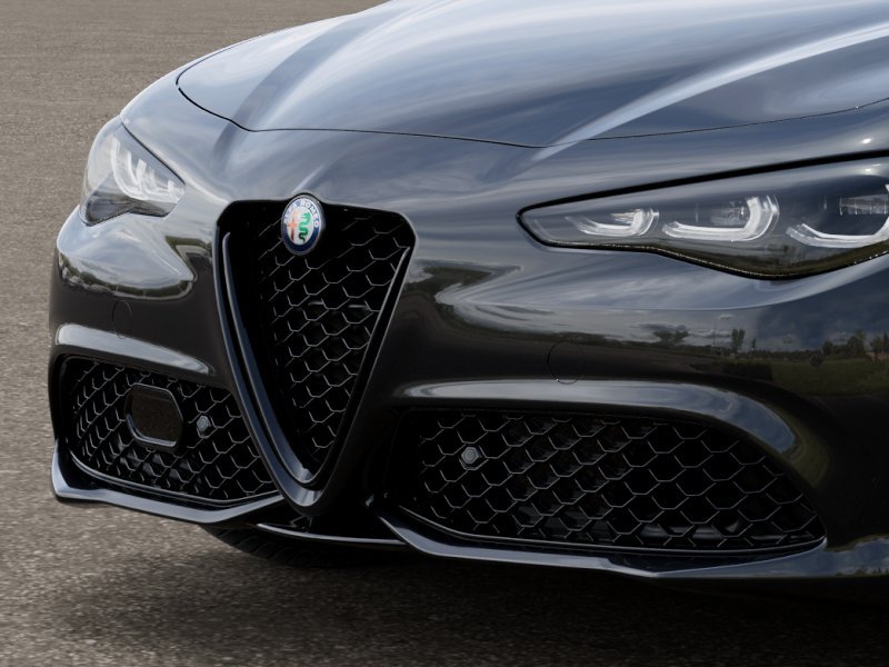 New 2026 Vulcano Black Metallic Exterior Paint Alfa Romeo Base image 7