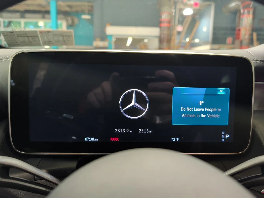 Used 2026 Silver Mercedes-Benz GLC 300 image 17