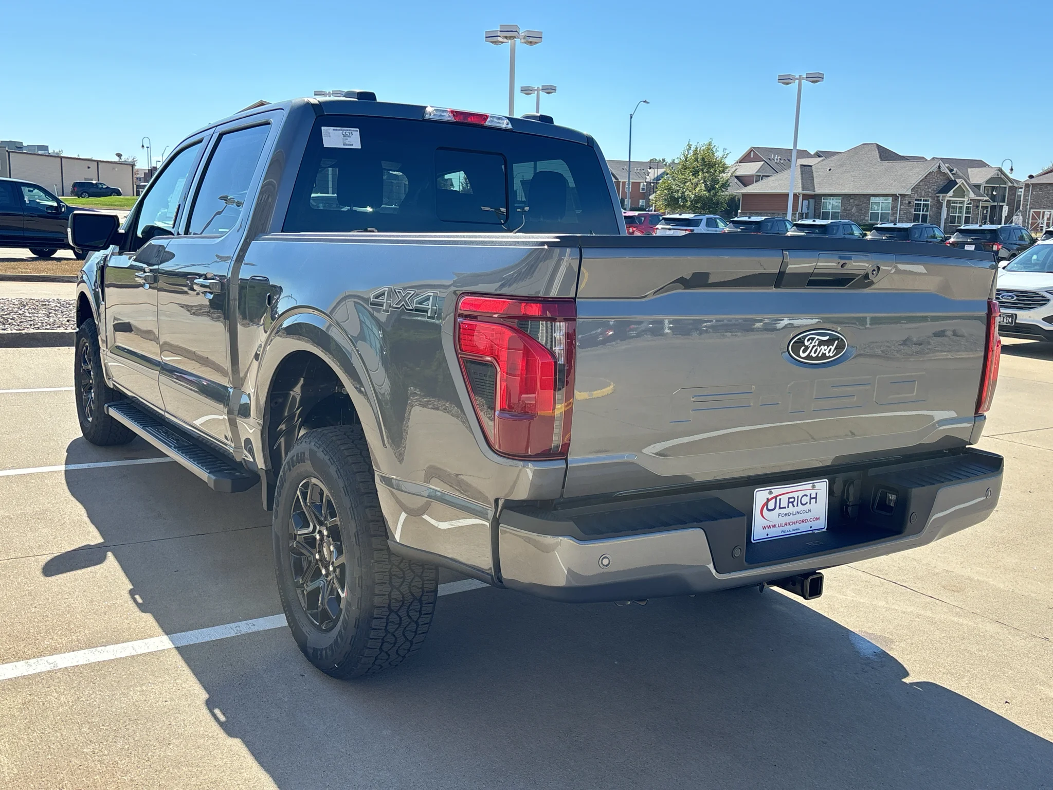 New 2026 Carbonized Gray Metallic Ford XLT image 6