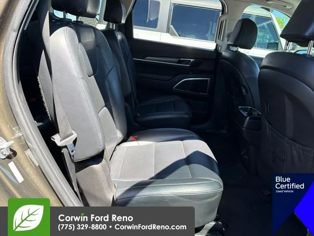 Used 2020 Dark Moss Kia S image 14