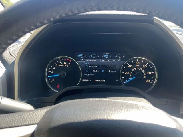 Used 2016 Blue Jeans Metallic Ford Lariat image 27