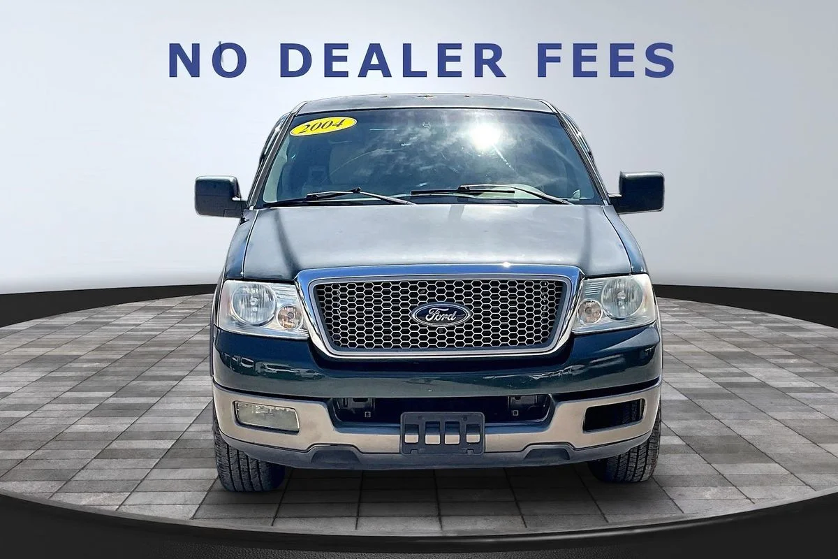 Used 2004 Green Ford LARIAT image 2