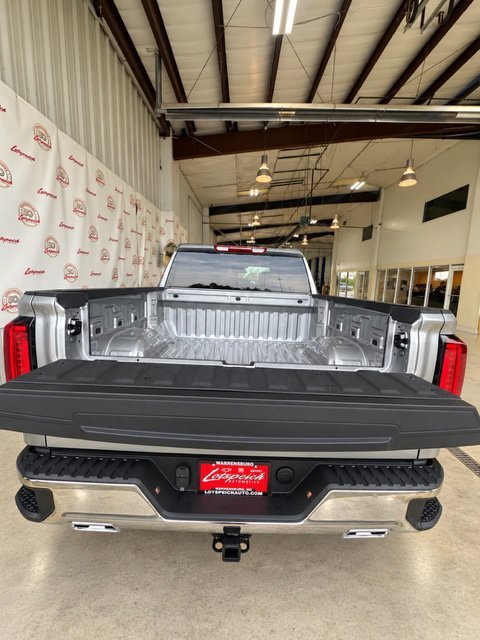 New 2026 Sterling Metallic GMC SLT image 26