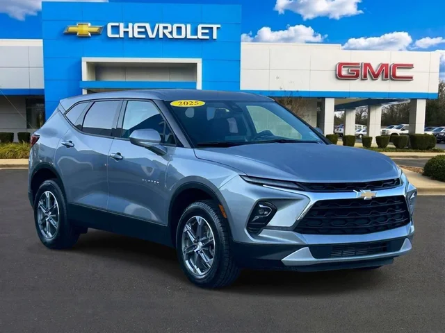 2025 Chevrolet Blazer 2LT