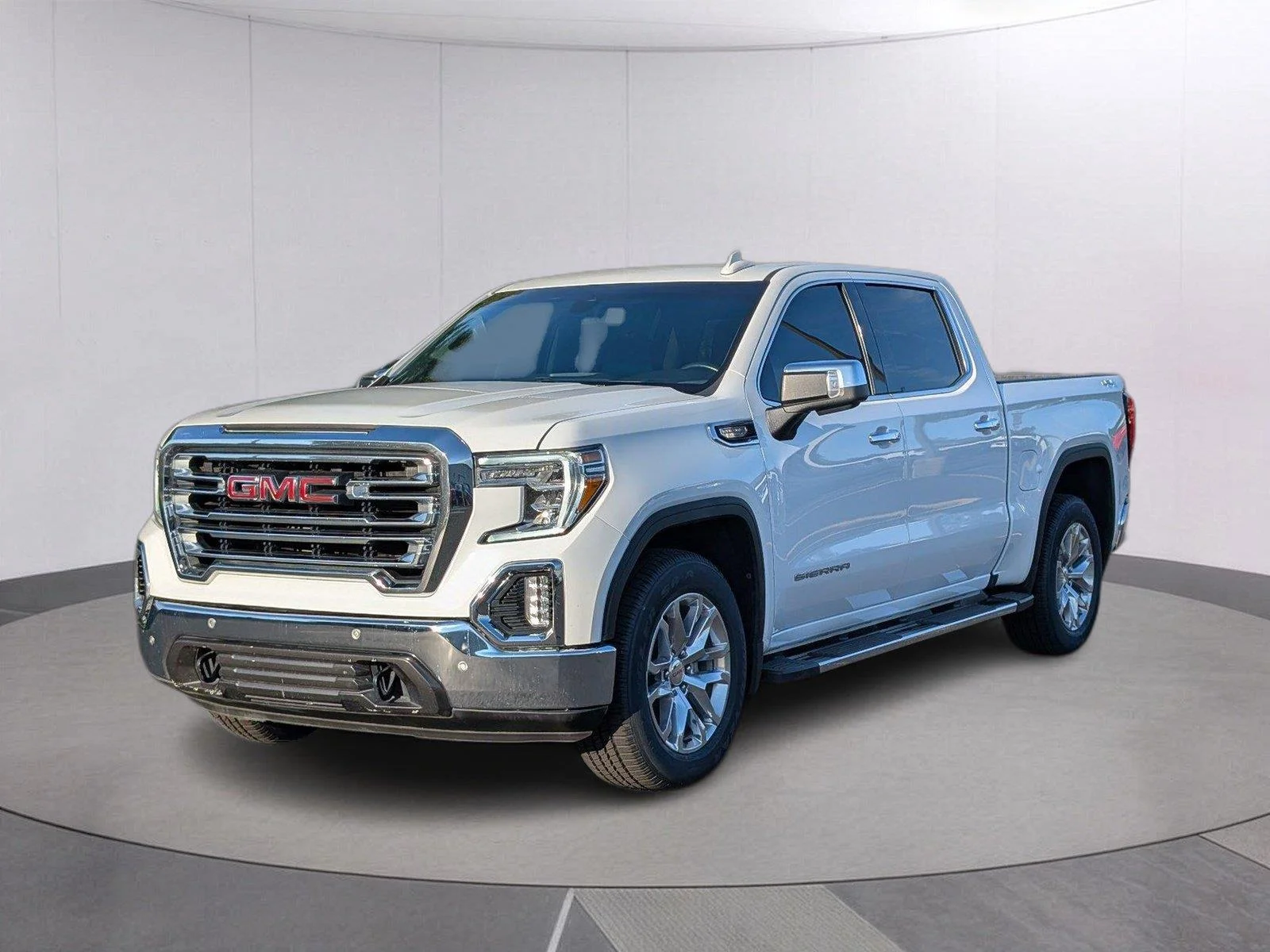 Used 2022 Summit White GMC SLT image 1