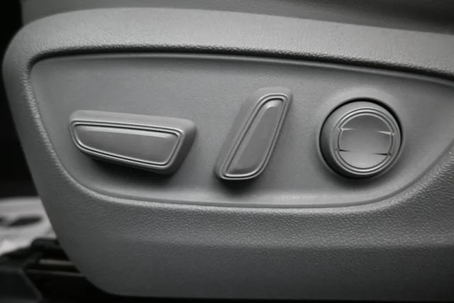Used 2022 Moon Dust Toyota XLE image 11