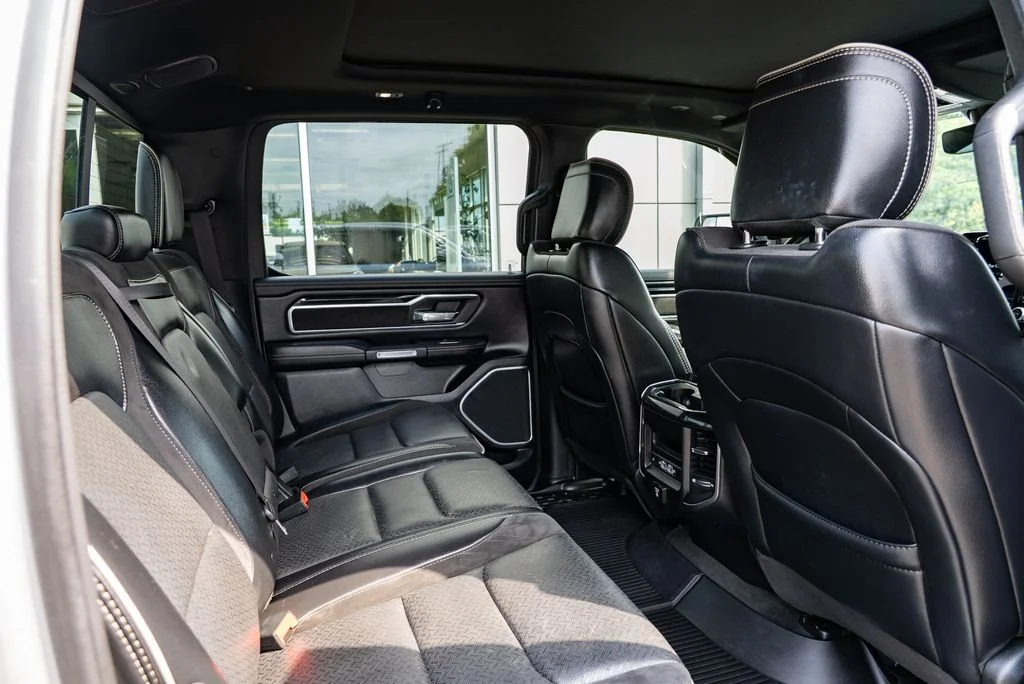 Used 2021 Silver Ram Laramie image 25
