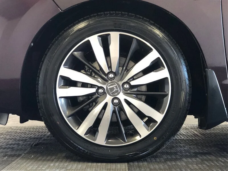 Used 2016 Passion Berry Pearl Honda EX-L image 19