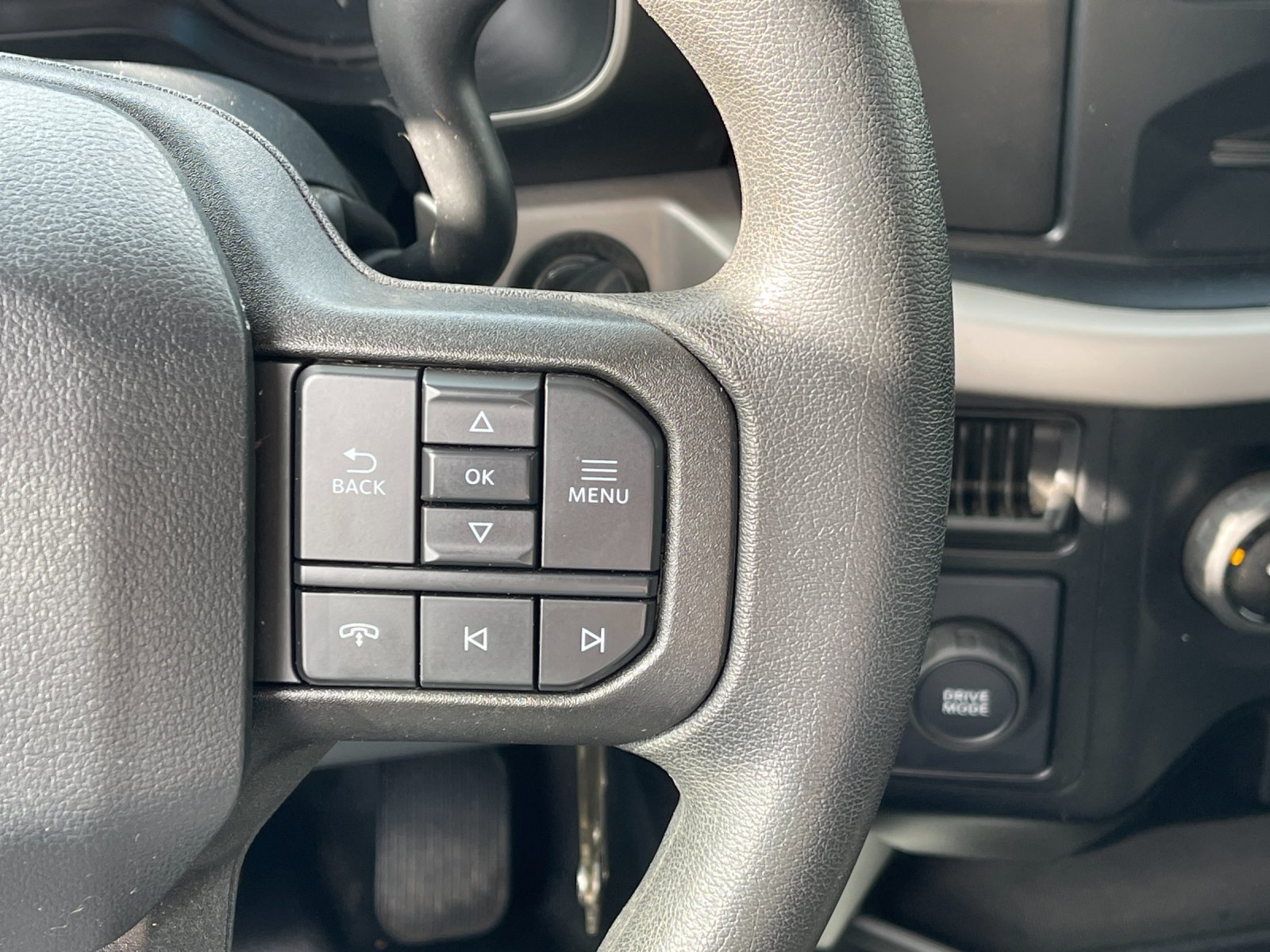 Used 2023 White Ford XL image 23