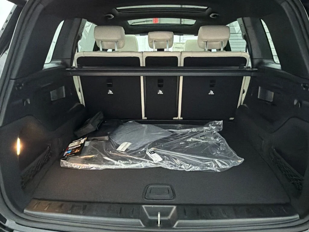 New 2026 Black Mercedes-Benz GLB 250 image 23