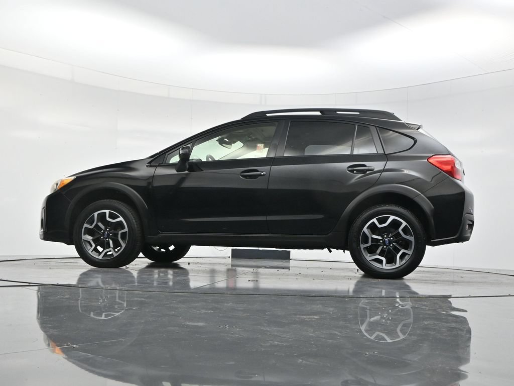 Used 2017 Crystal Black Silica Subaru 2.0i Limited image 52