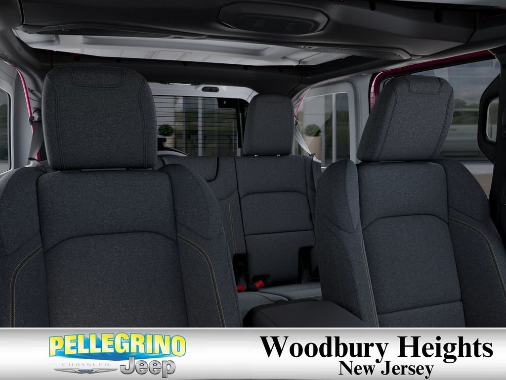 New 2026 Tuscadero Pearlcoat Jeep Sport S image 26