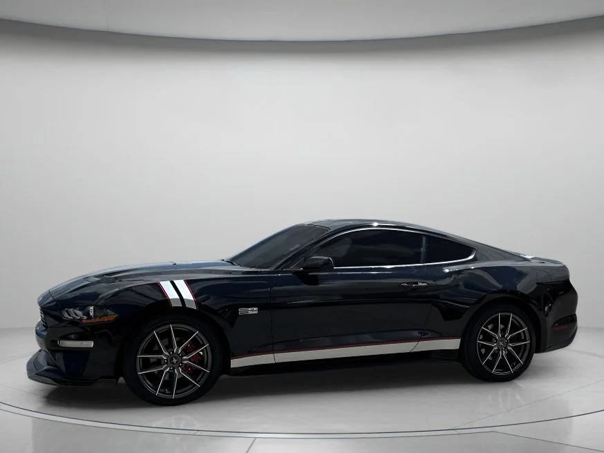 2022 Ford Mustang EcoBoost Coupe Premium's photo
