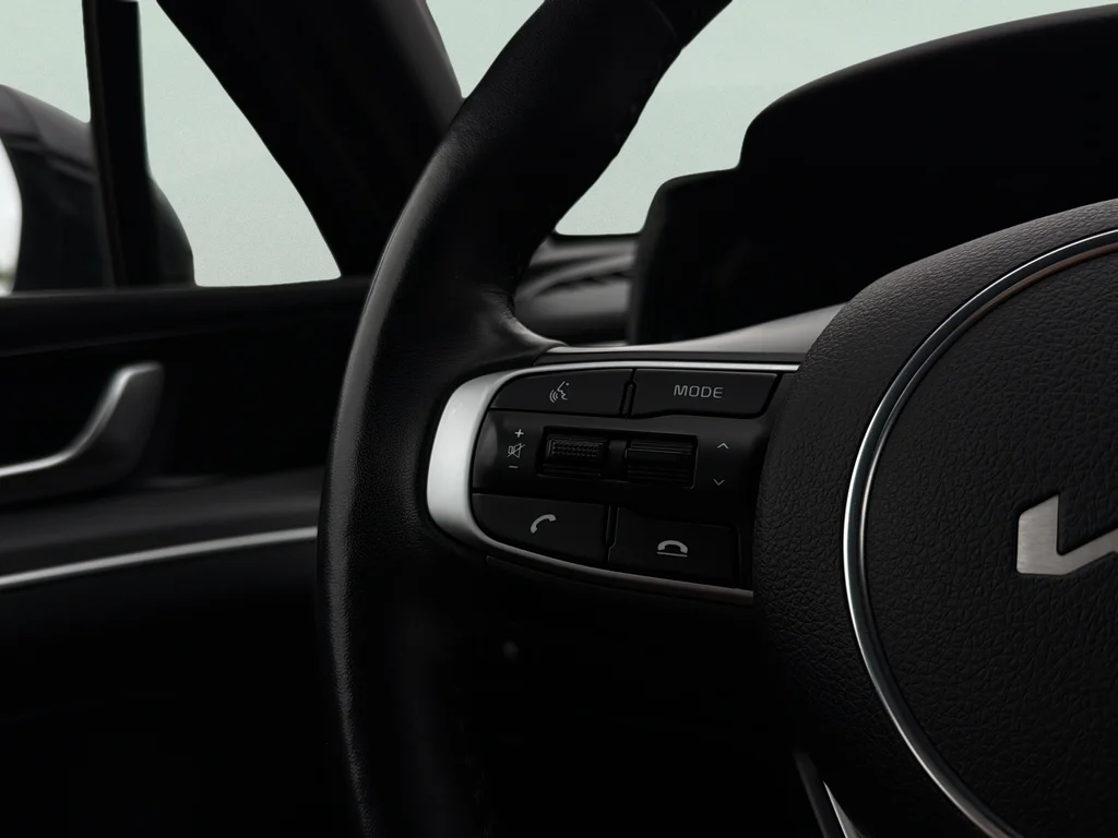 Used 2023 Ebony Black Kia GT-Line image 17