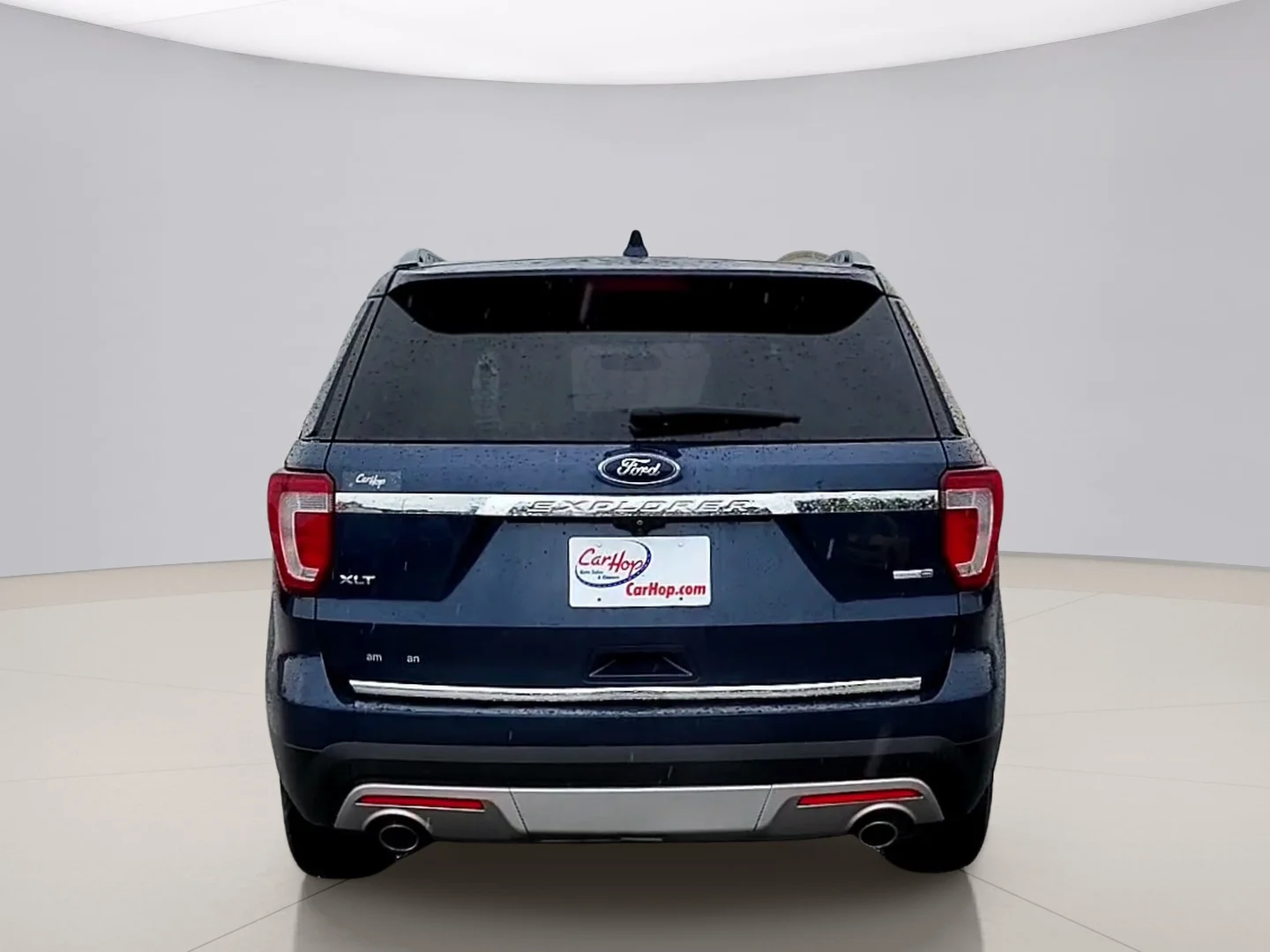 Used 2016 Blue Ford LIMITED image 6