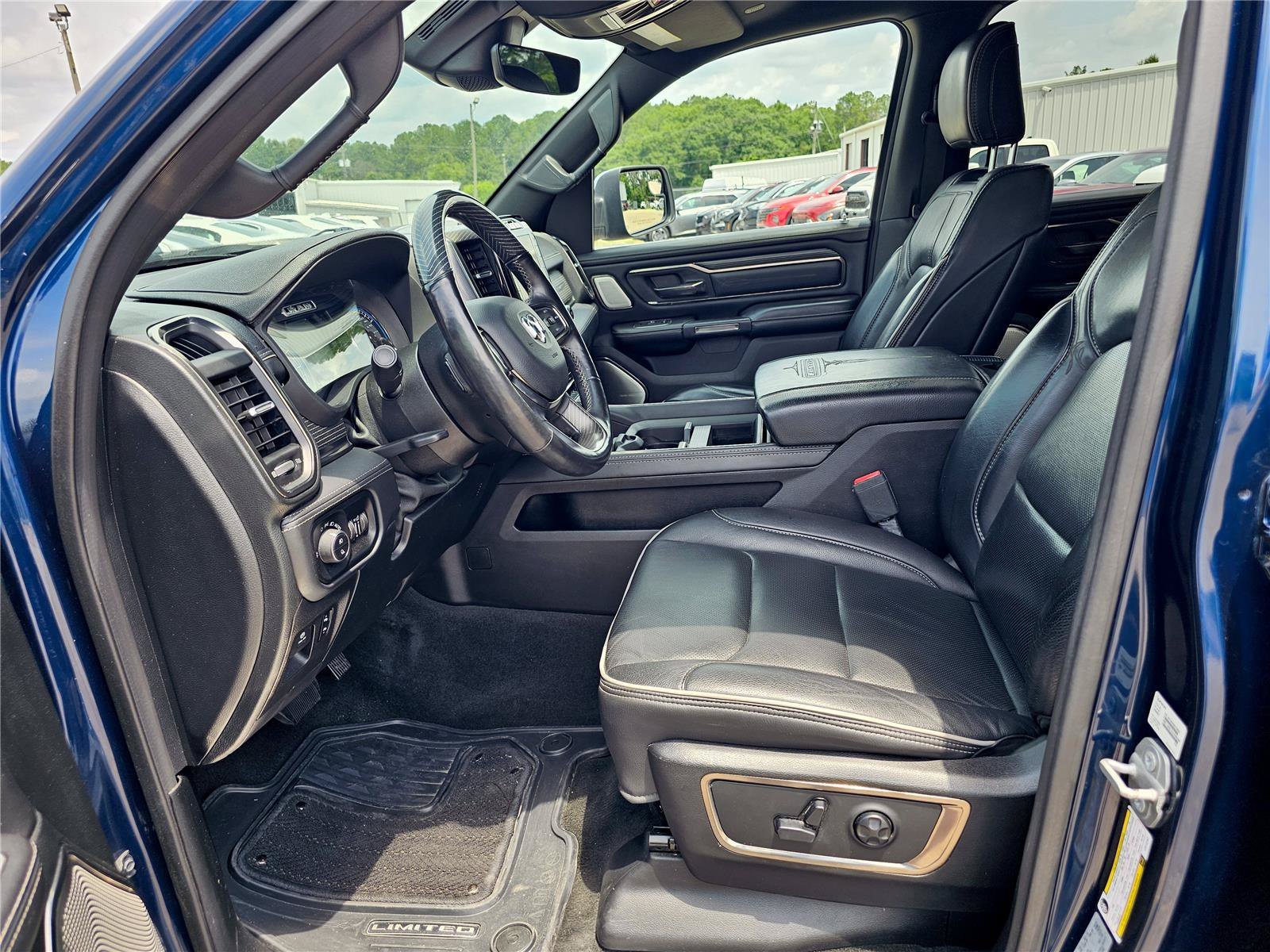 Used 2020 Patriot Blue Pearlcoat Ram Limited image 18