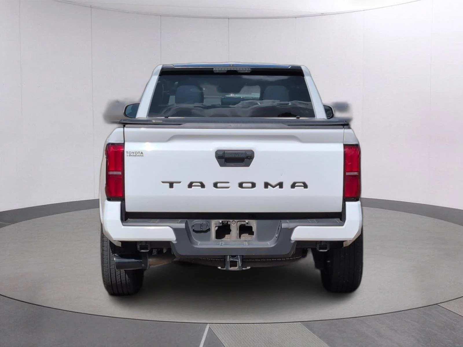 Used 2025 Ice Cap Toyota SR5 image 4