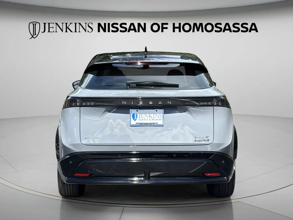 Used 2024 Gray Nissan EVOLVE+ e-4ORCE image 9