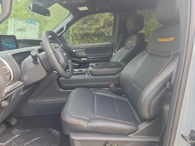 New 2027 Glacier Gray Metallic Tri-Coat Ford Tremor® image 47