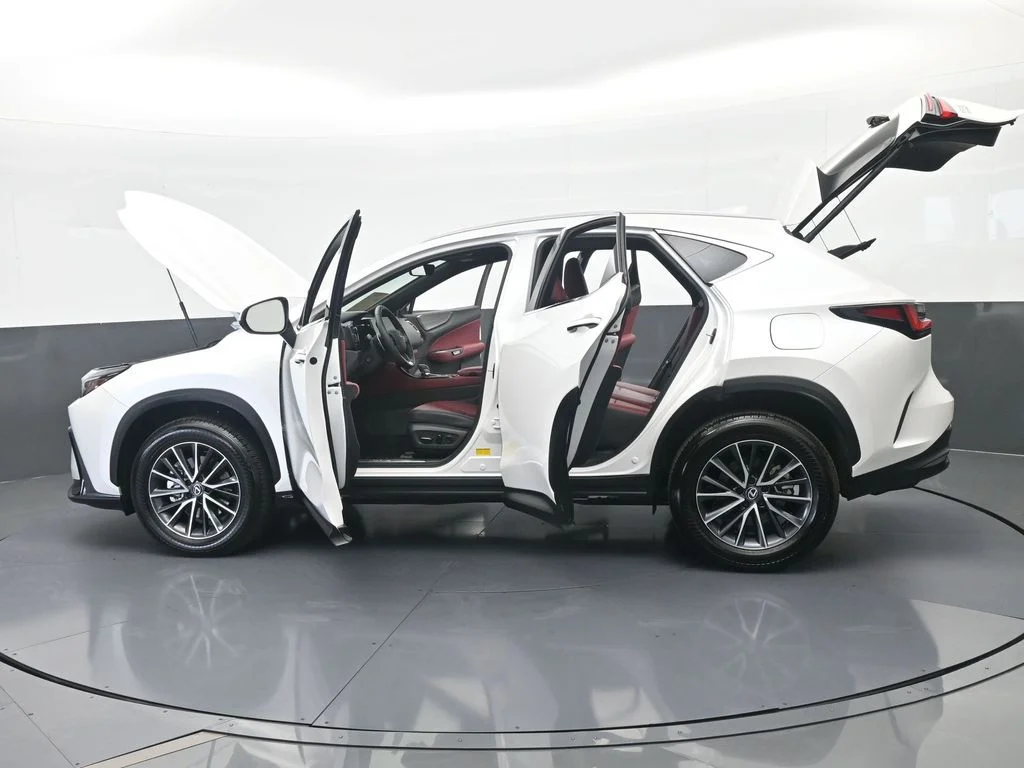 Used 2025 White Pearl Lexus 350 Premium image 75