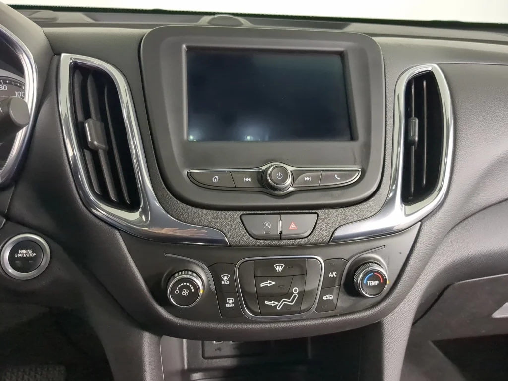Used 2023 Summit White Chevrolet LT image 25