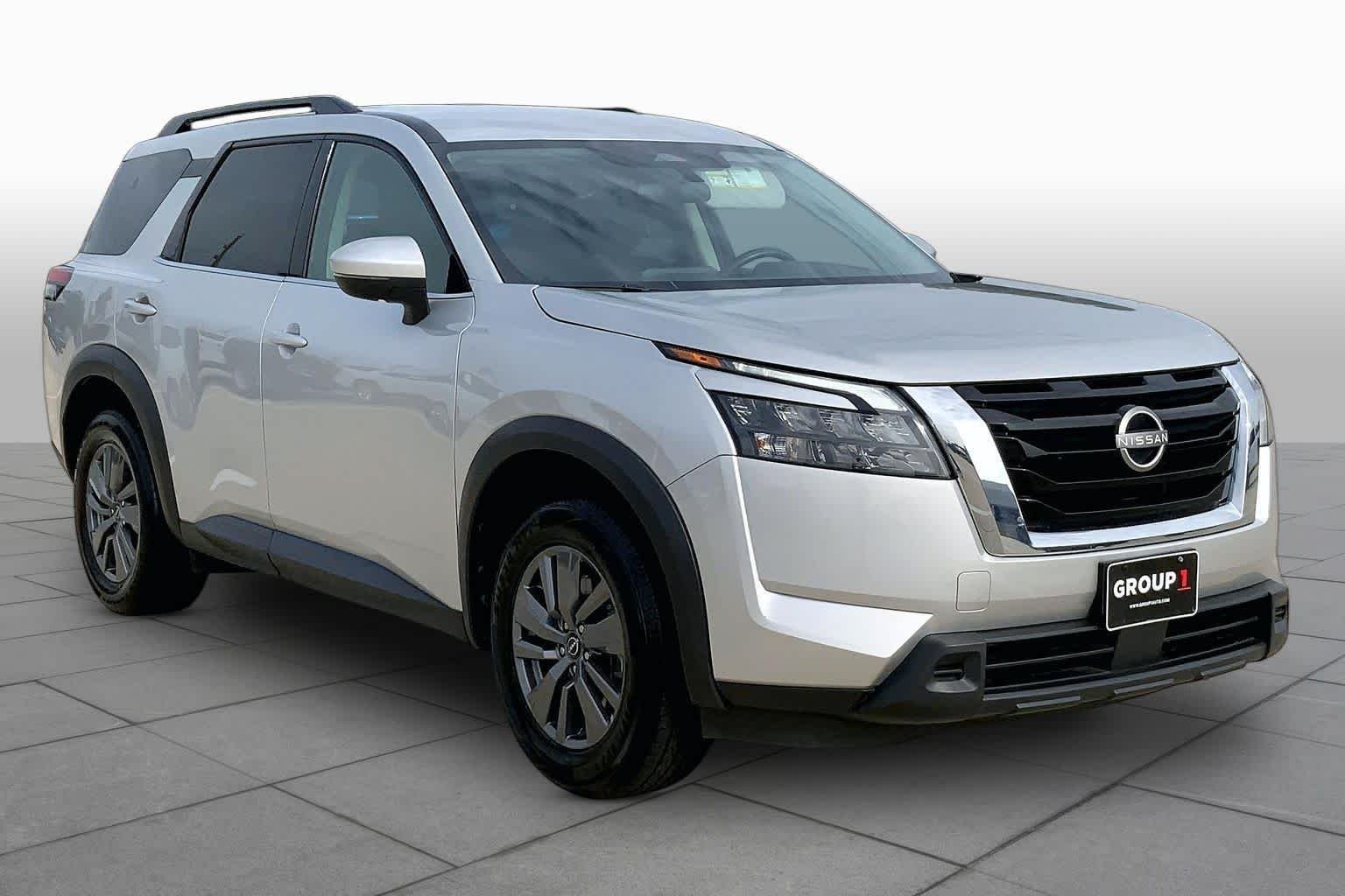 Pre-Owned 2024 Nissan Pathfinder SV