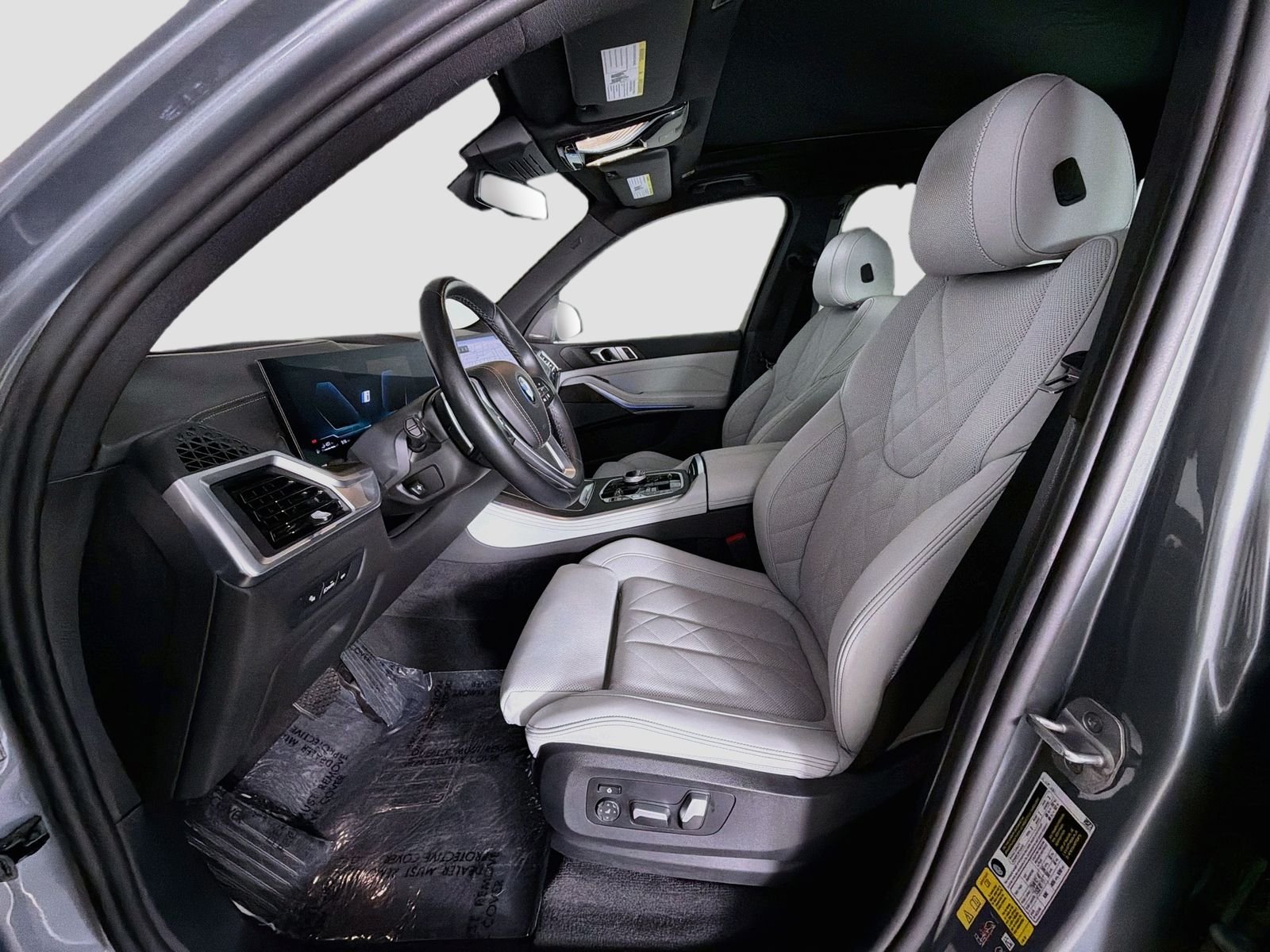 Certified Used 2024 Skyscraper Grey Metallic BMW xDrive50e image 21