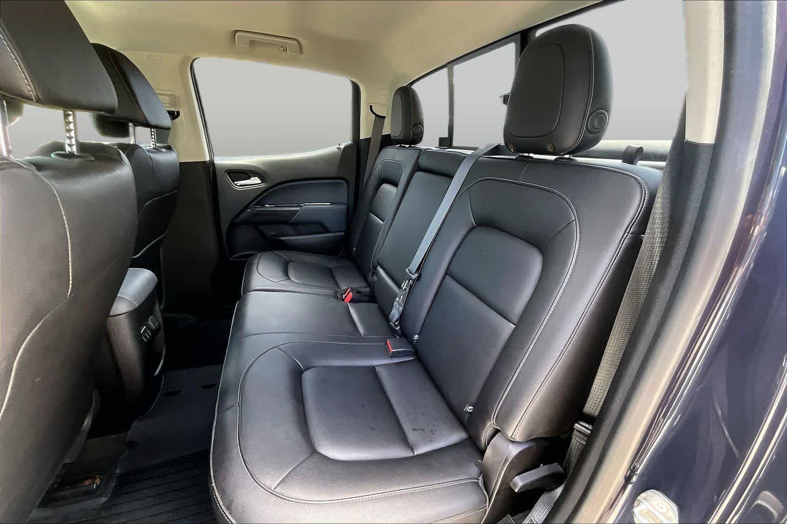 Used 2018 Centennial Blue Metallic Chevrolet 4WD Z71 image 21