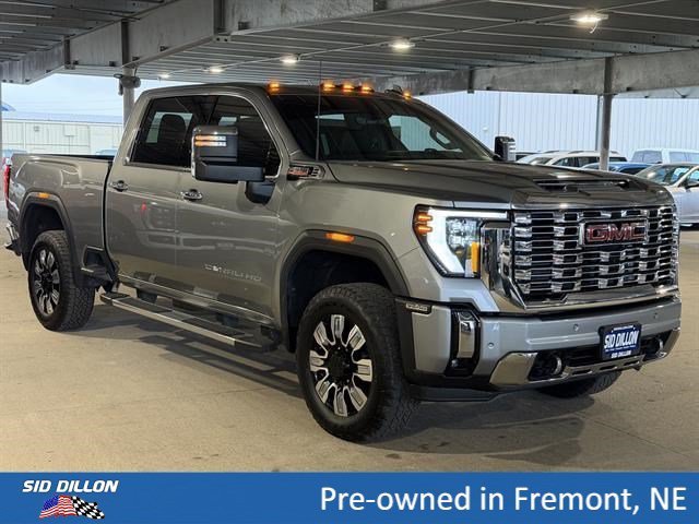 Used 2025 Sterling Metallic GMC Denali image 14