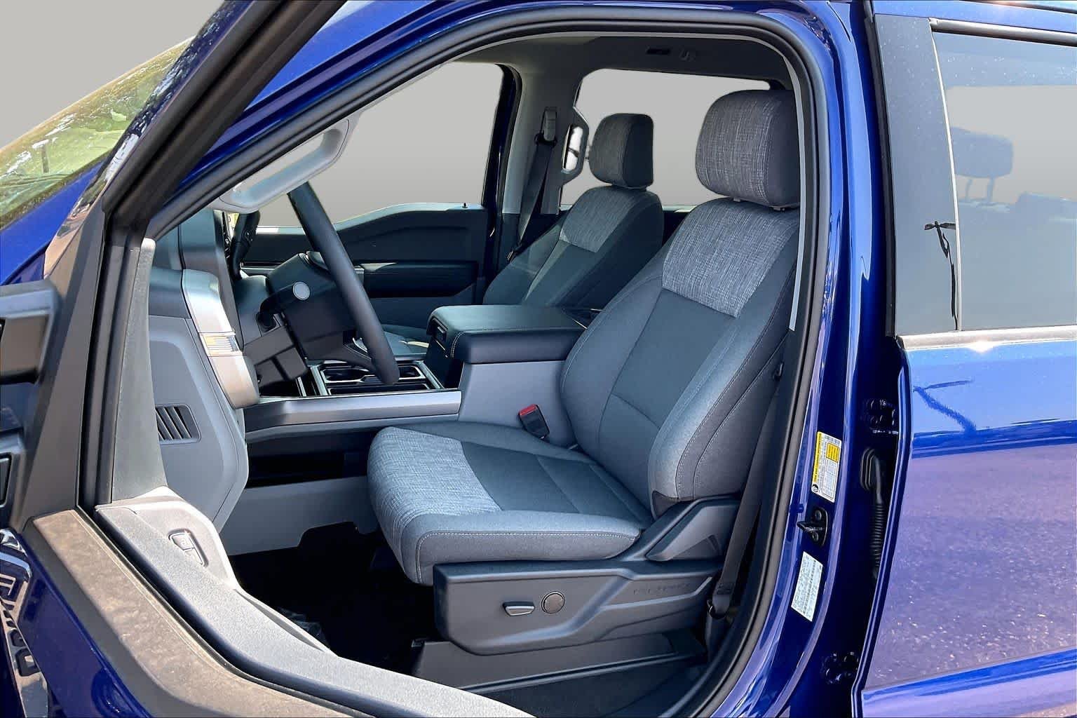 New 2026 Argon Blue Metallic Ford F-250® XLT image 9