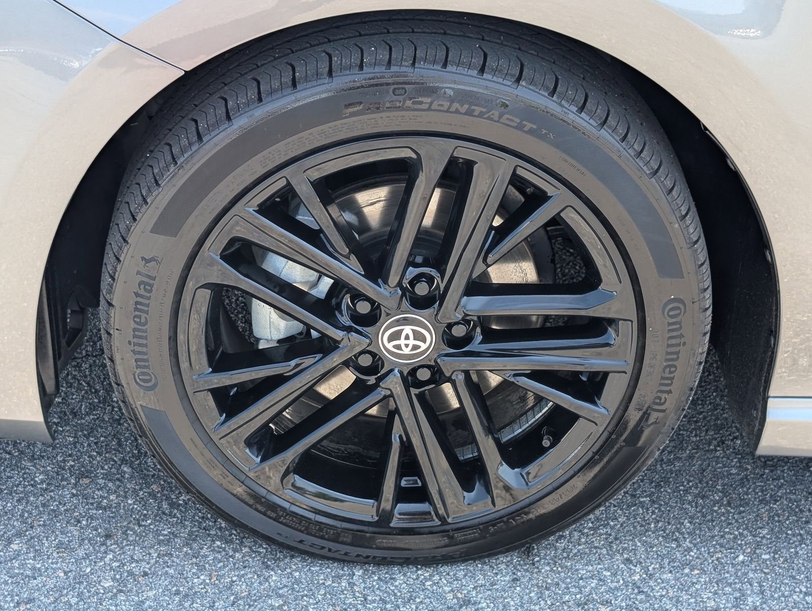 Used 2026 Metal Toyota SE image 13