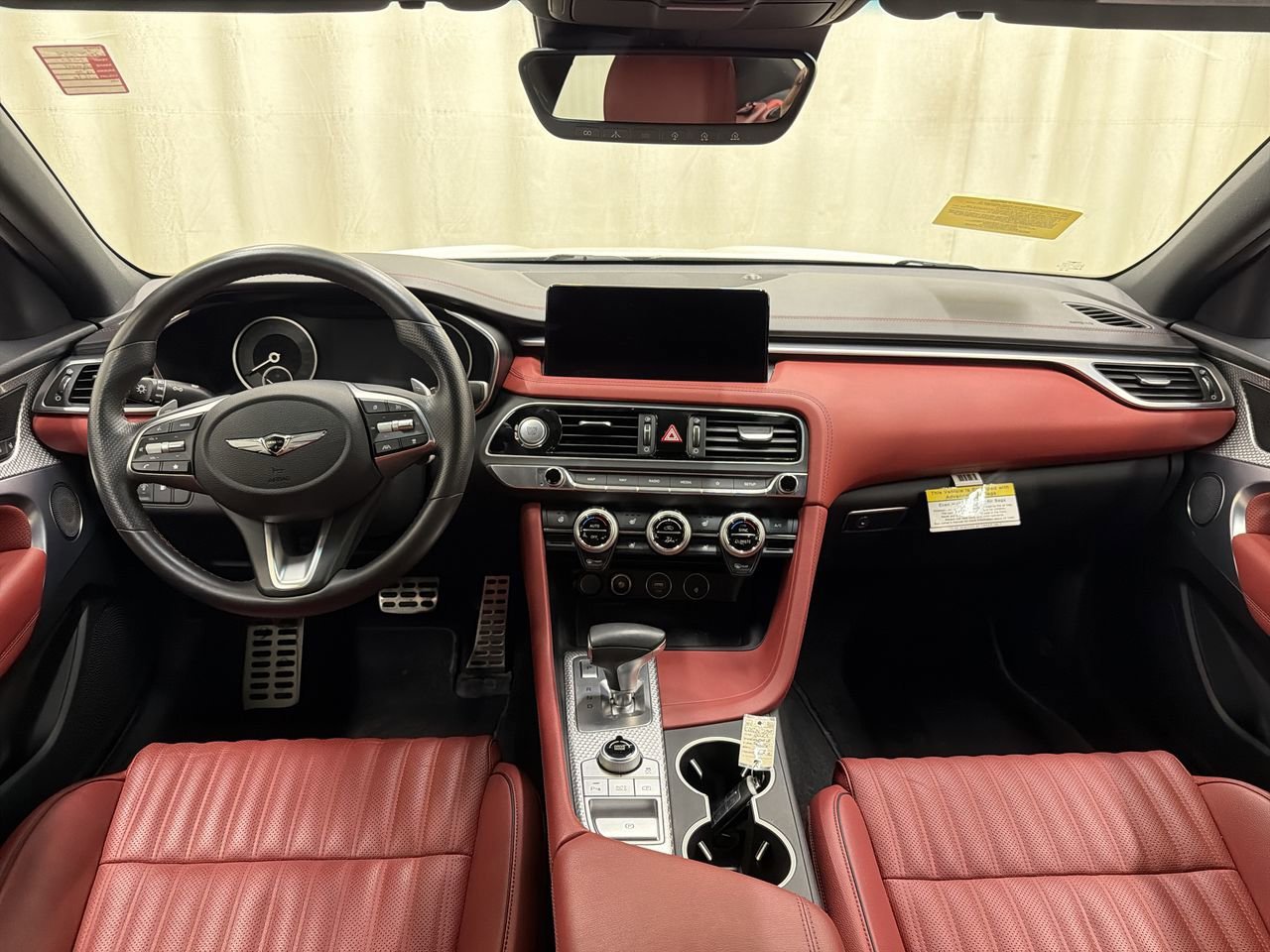 2023 GENESIS G70 Standard - Photo 13