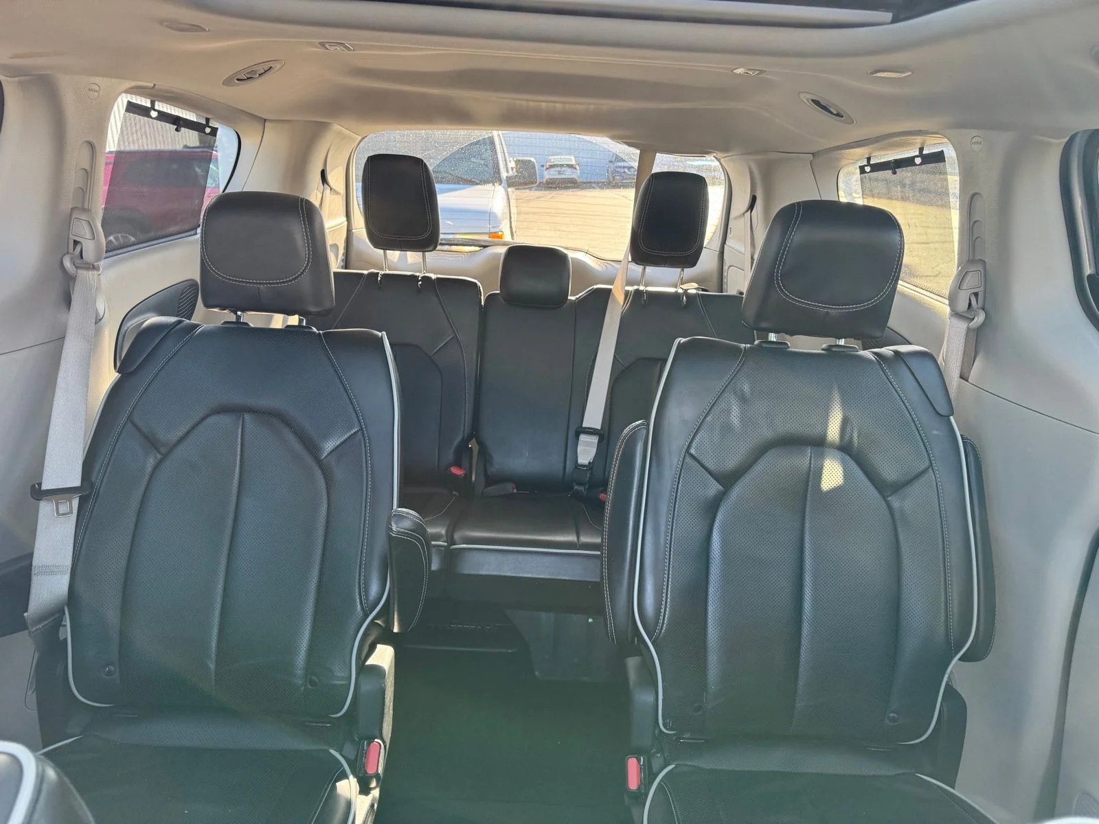 2024 Chrysler Pacifica Limited - Photo 19