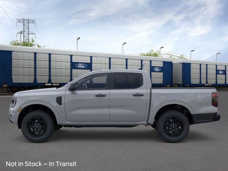 New 2026 Avalanche Ford XLT image 3