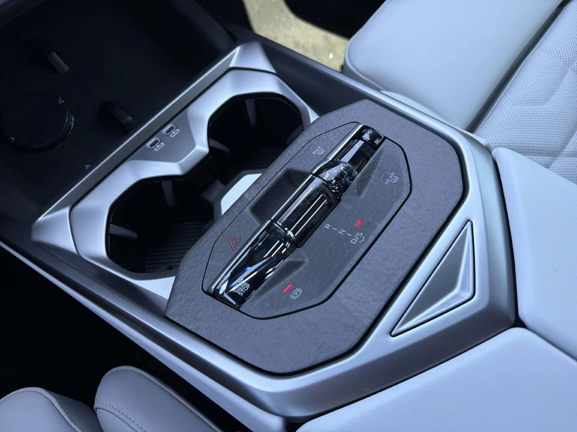 New 2027 Dravit Grey Metallic BMW  image 33