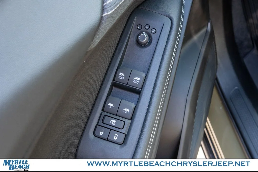New 2026 41 Exterior Paint Jeep Laredo image 16